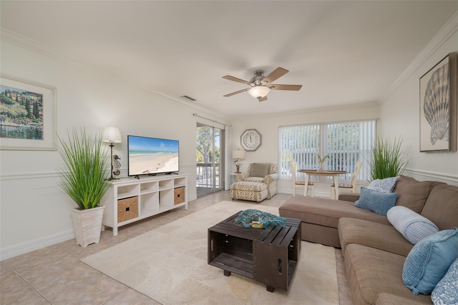 3360 S OSPREY Avenue – photo 5