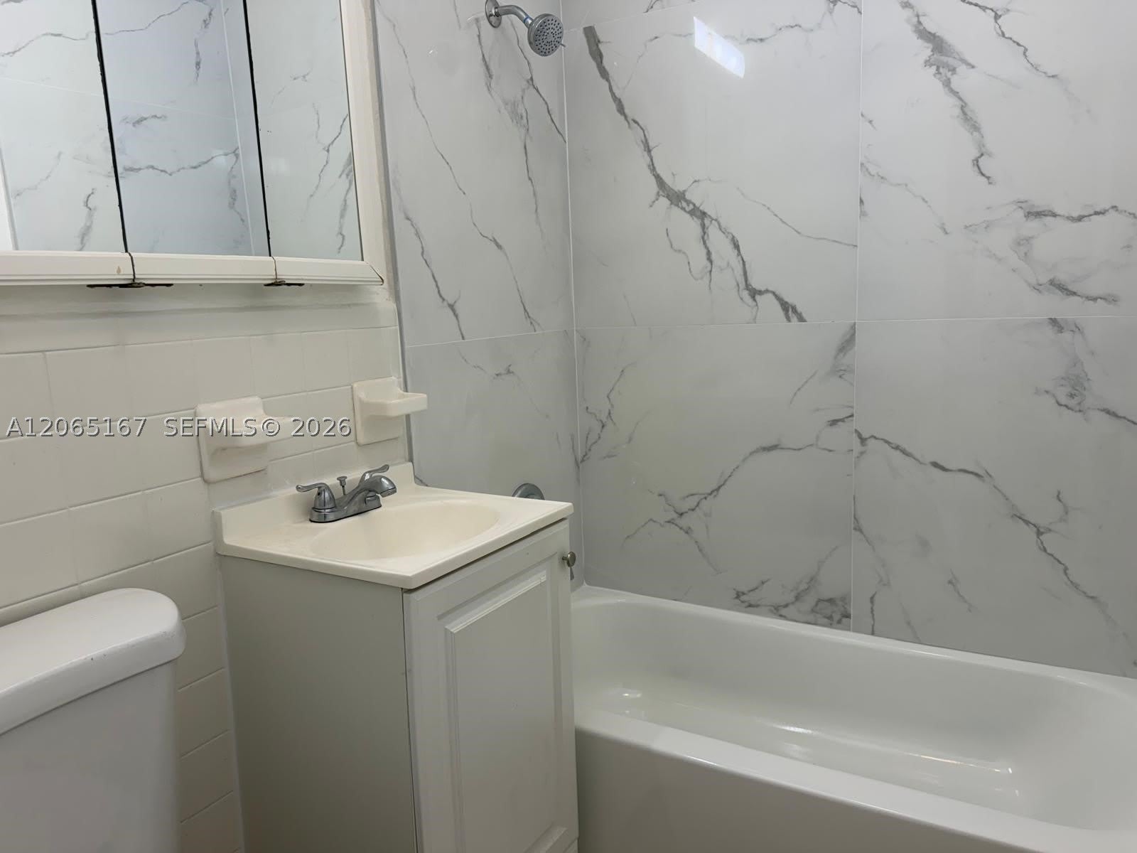 1845 Pembroke Rd – photo 5