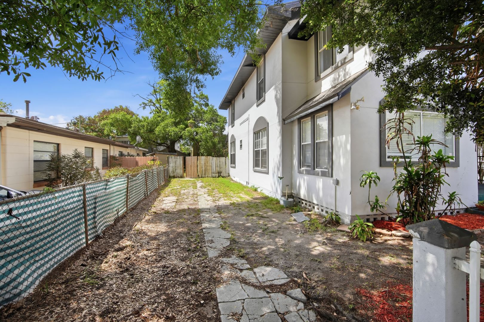 Beautiful remodeled 2nd Floor Condo in Ybor City – photo 4