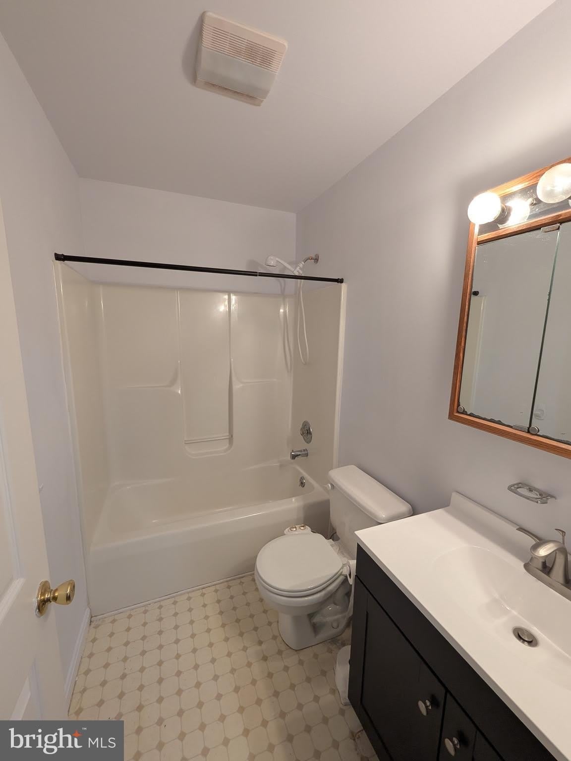 627 DAVOL Road – photo 5