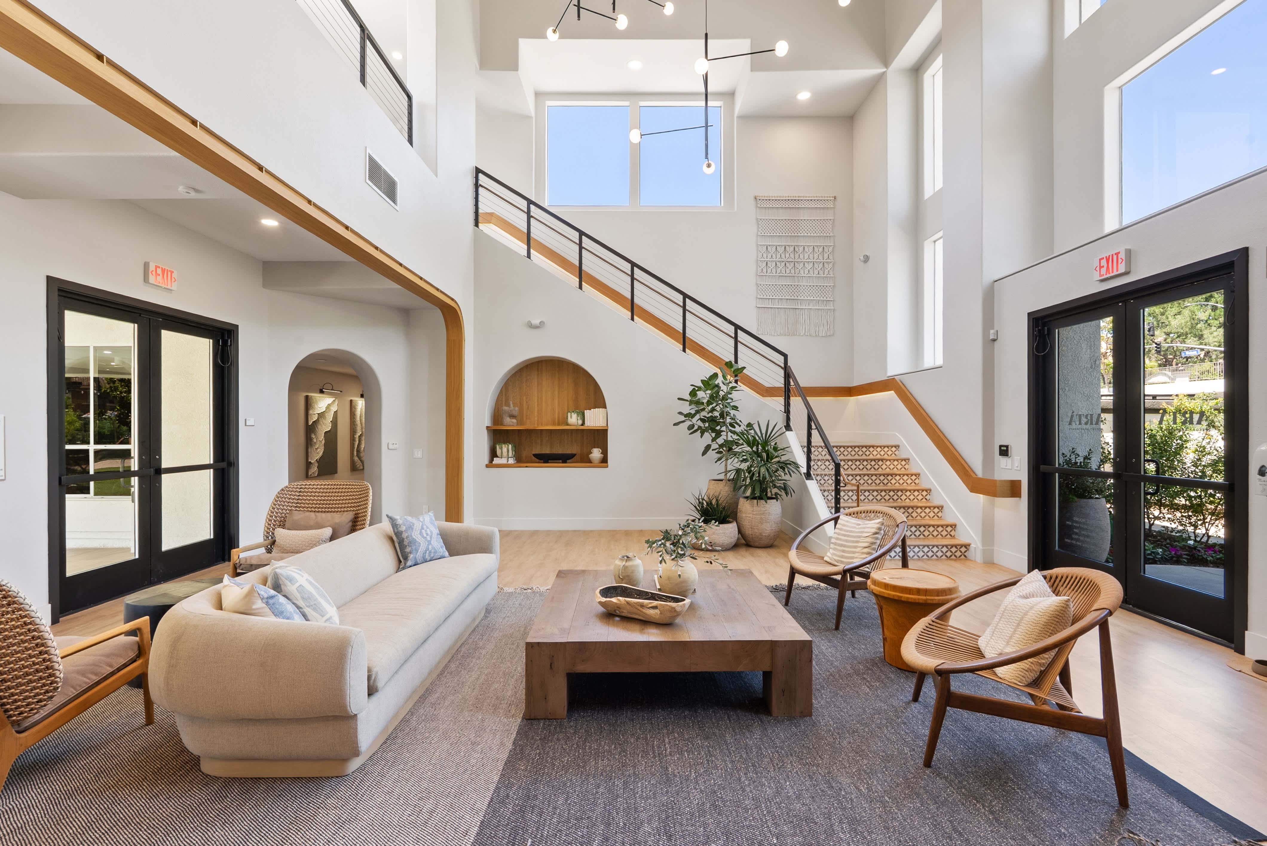 16 Santa Clara Street – photo 2