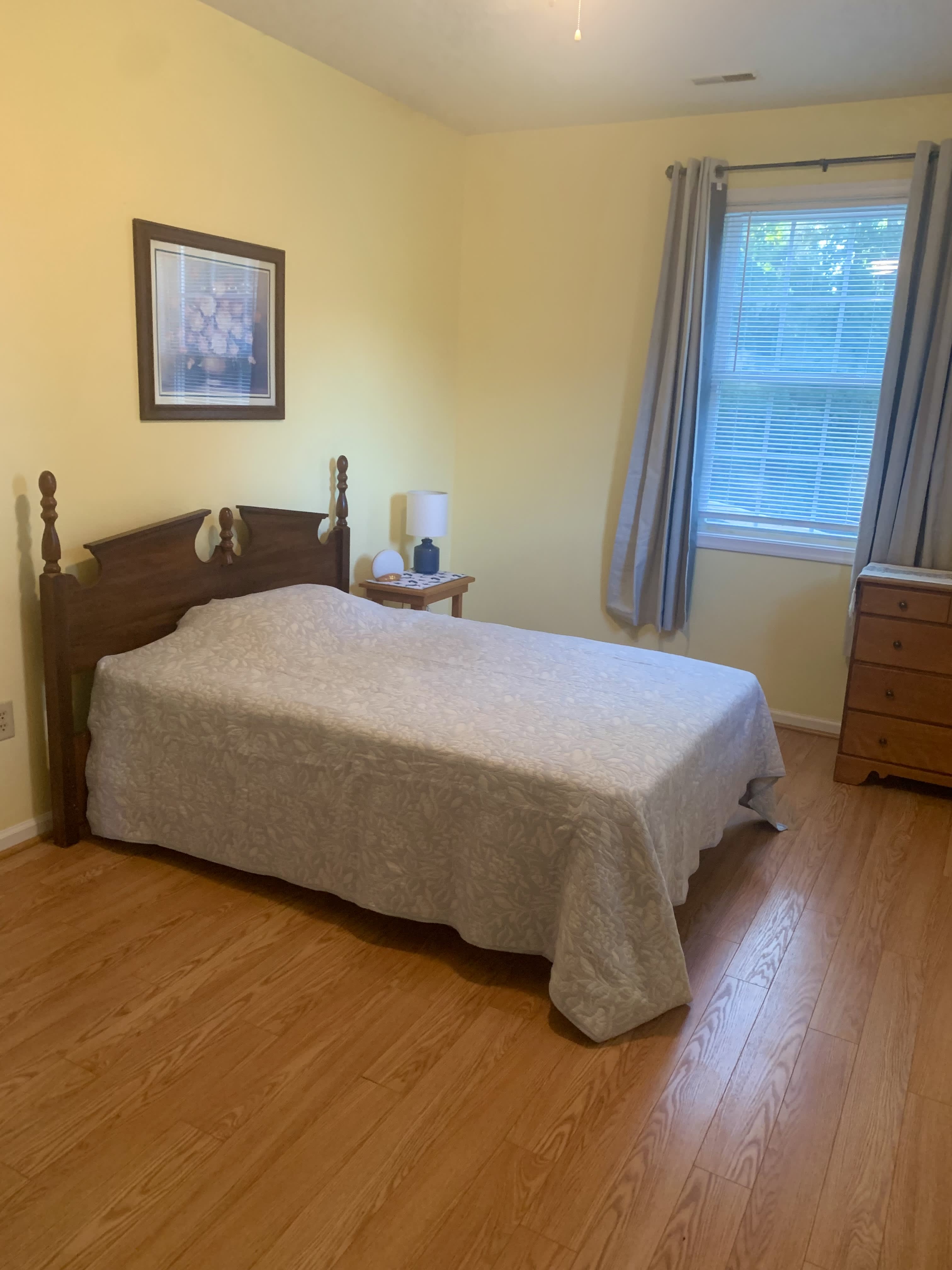 261 Leviticus Dr – photo 2