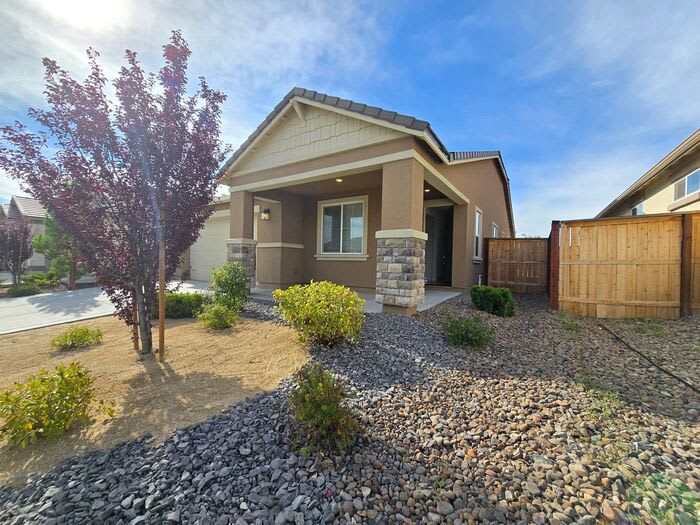 1227 Lonedale Drive – photo 2