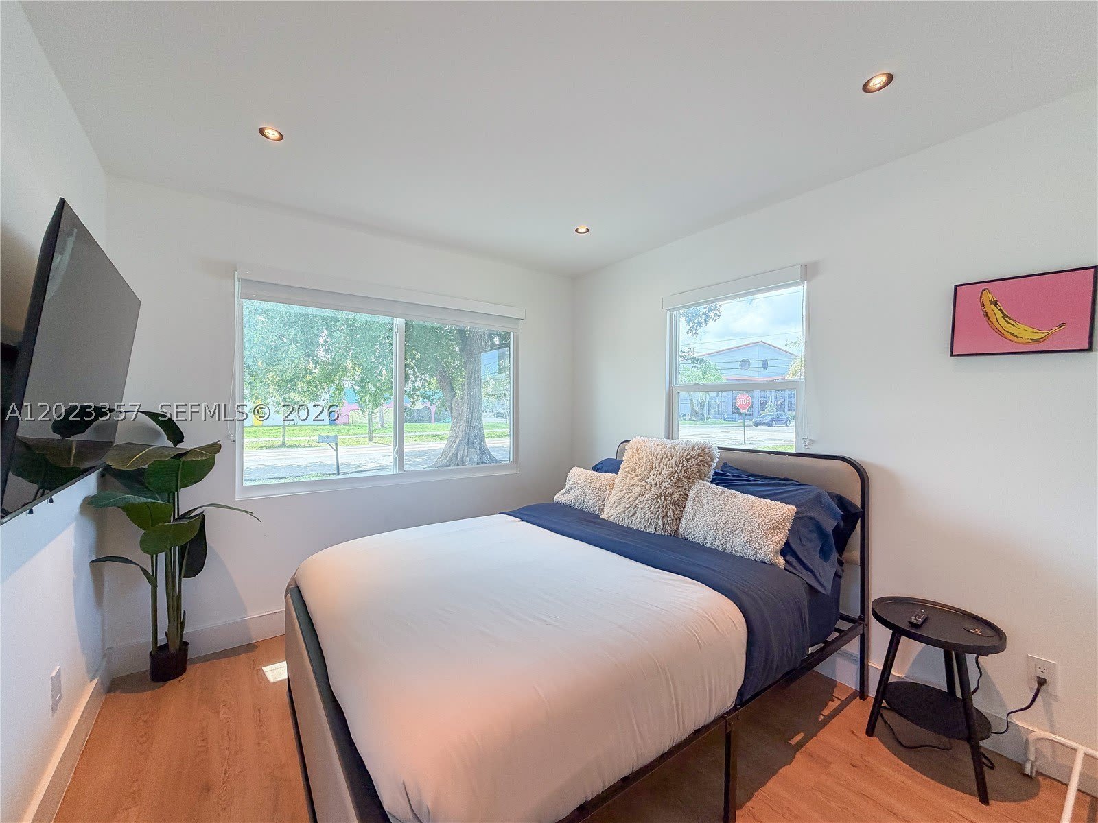 105 SW 4th Ave – photo 3