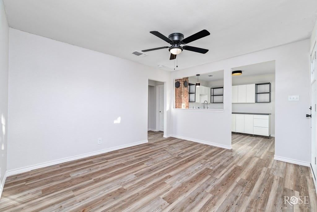 38 W 13th Street – photo 4