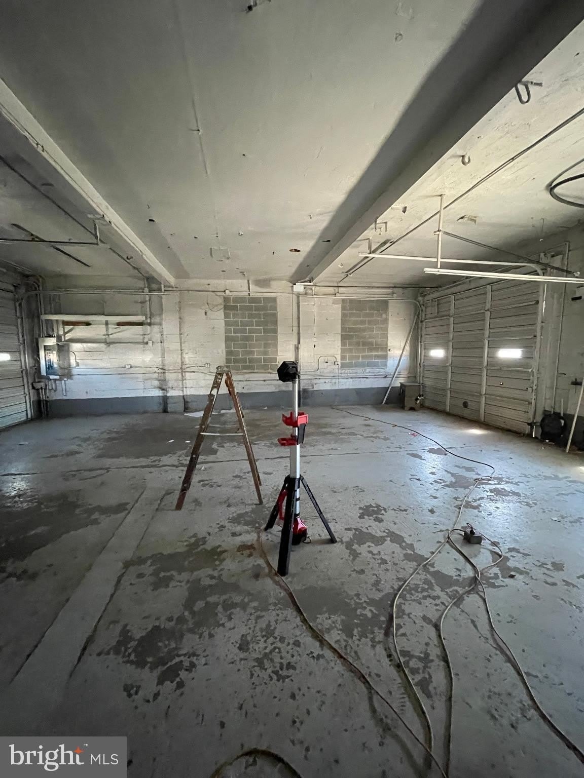 502 S MAIN Street – photo 3