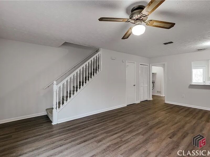 209 Highland Park Dr – photo 3