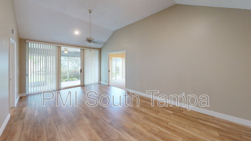 3506 52Nd Ave W – photo 2