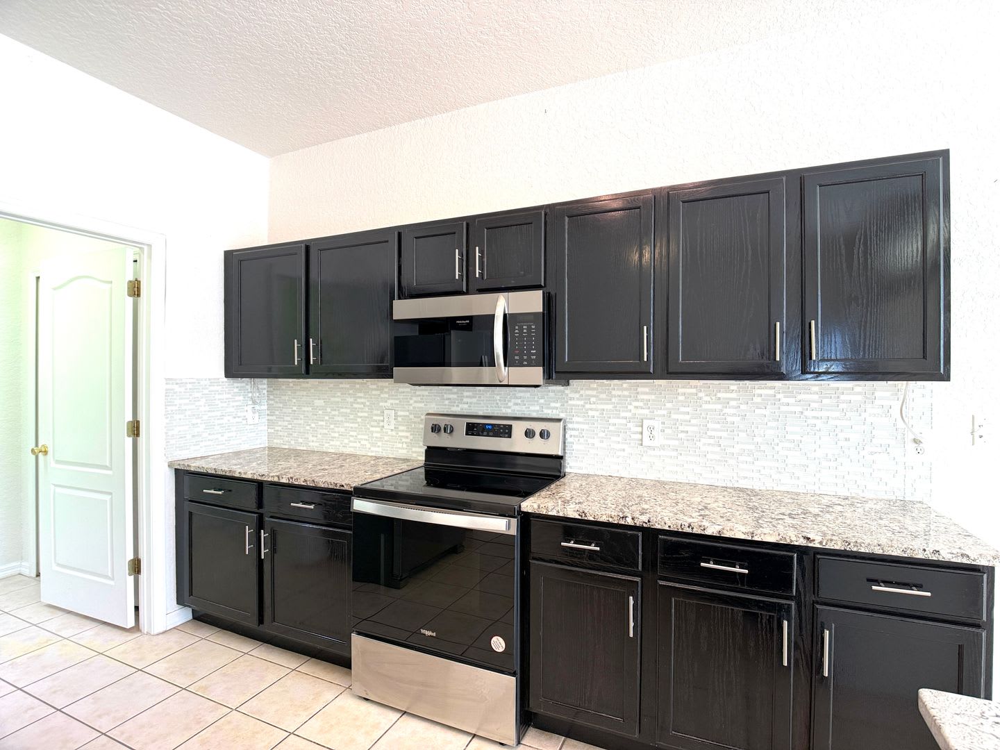 Sign A Lease On Or Before August 31 2026 And Receive 200 Off The Security Deposit Beautiful 4 Bedroom 3 Bathroom Ranch Style Pool Home In Highlands Reserve Golf Community – photo 5