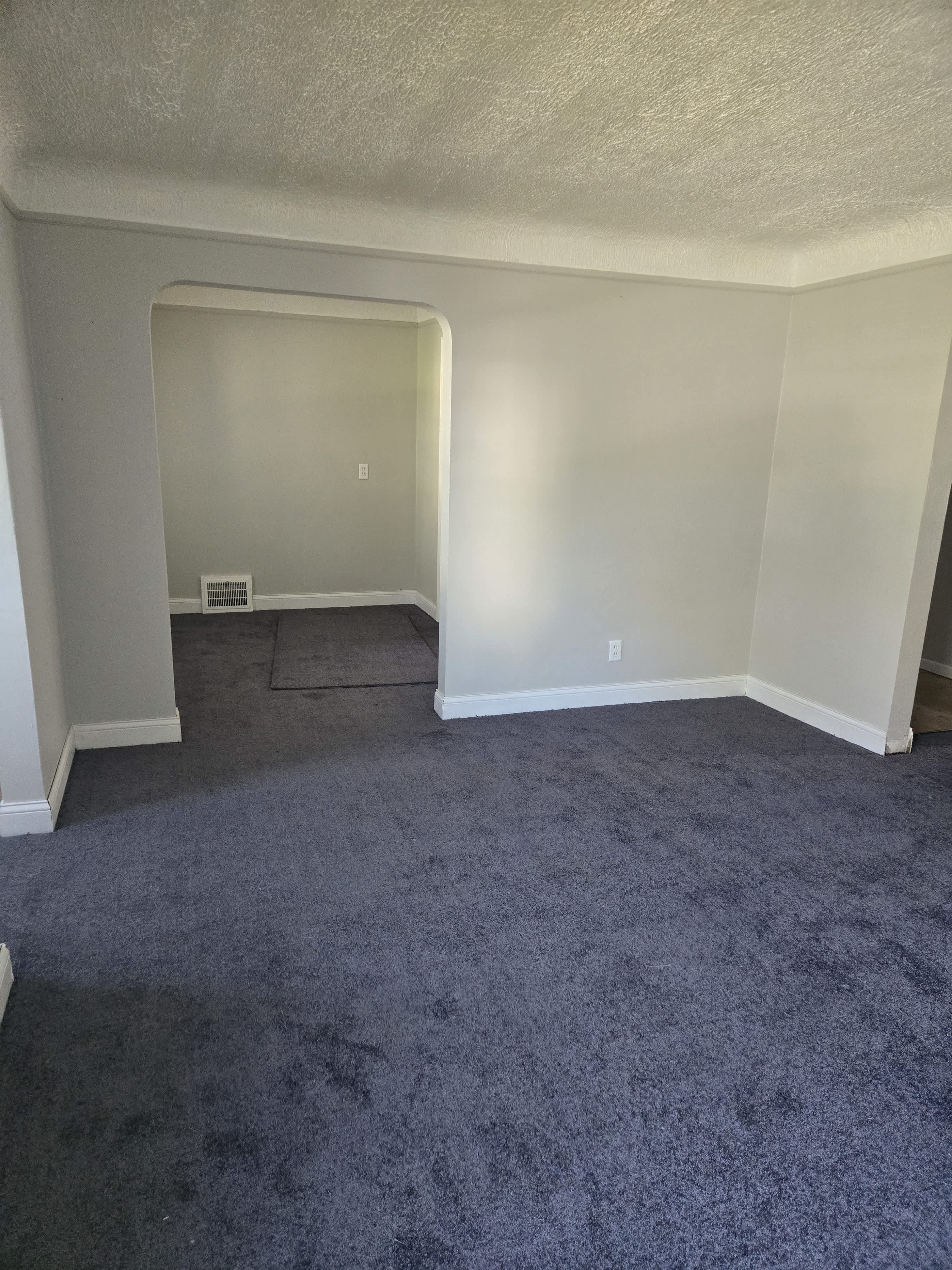 19348 Lamont St – photo 3