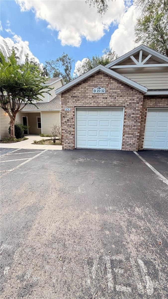 4700 Sw Archer Road – photo 2
