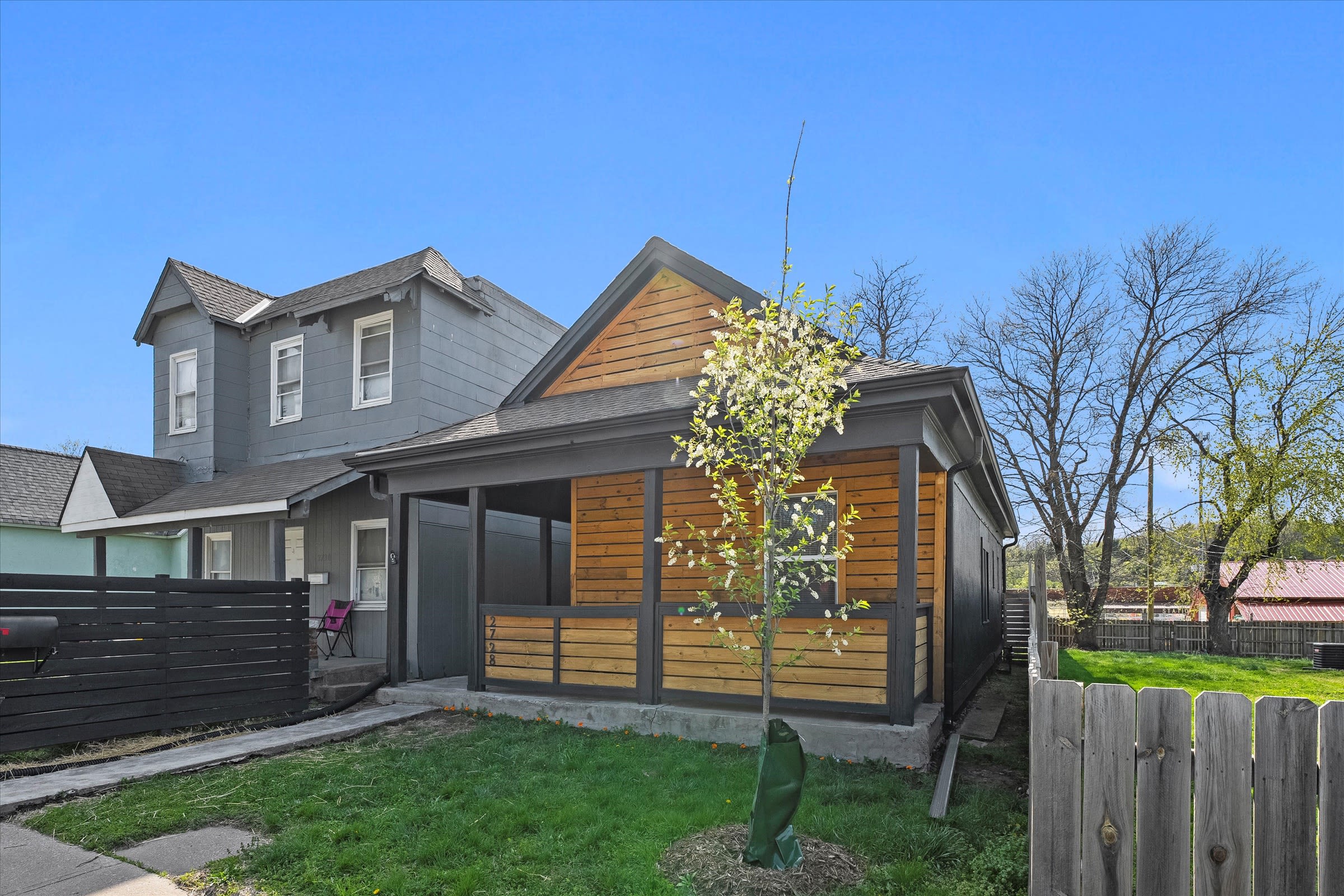 2728 Holly St – photo 4