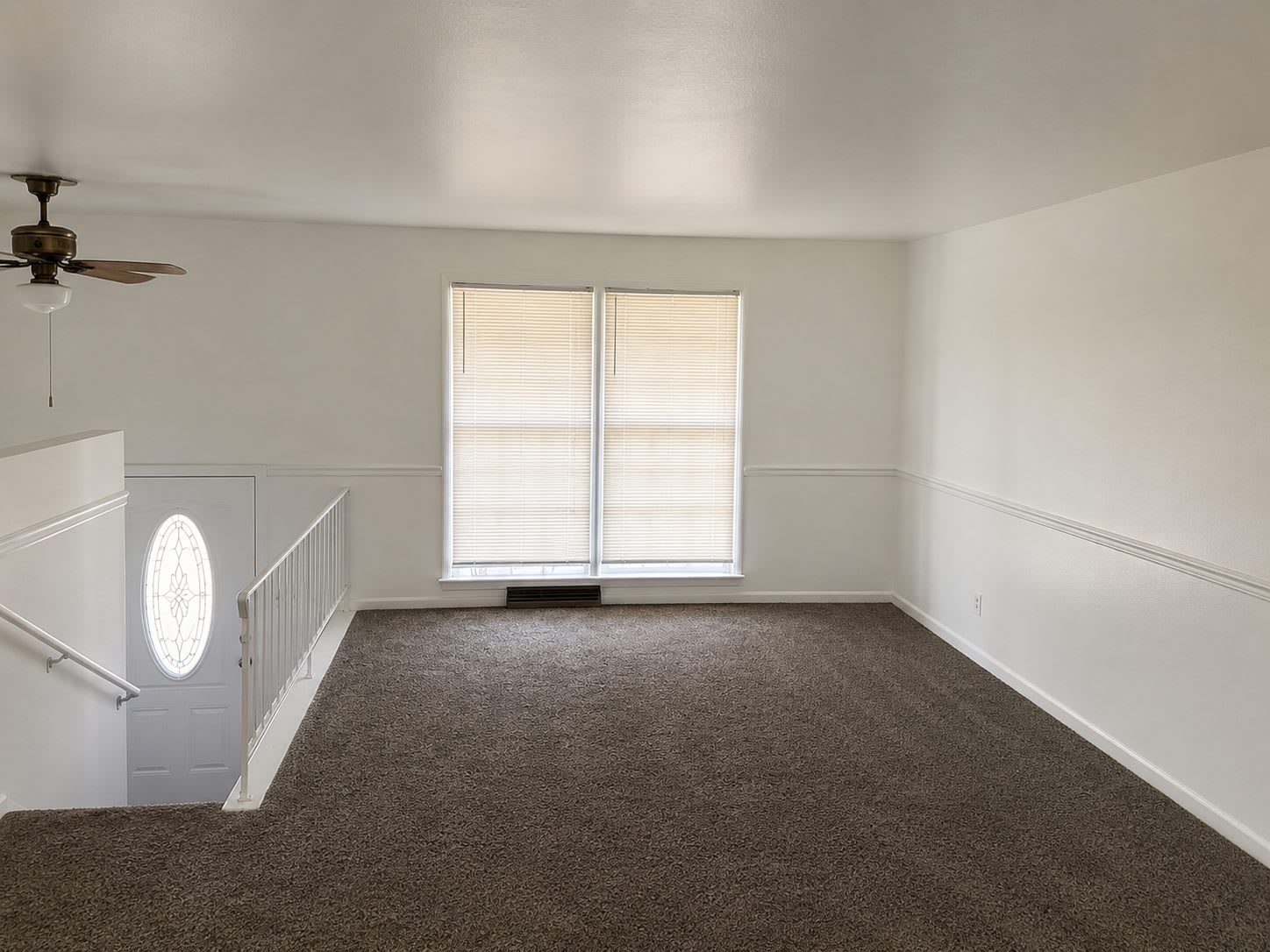 313 Sparta Street – photo 5