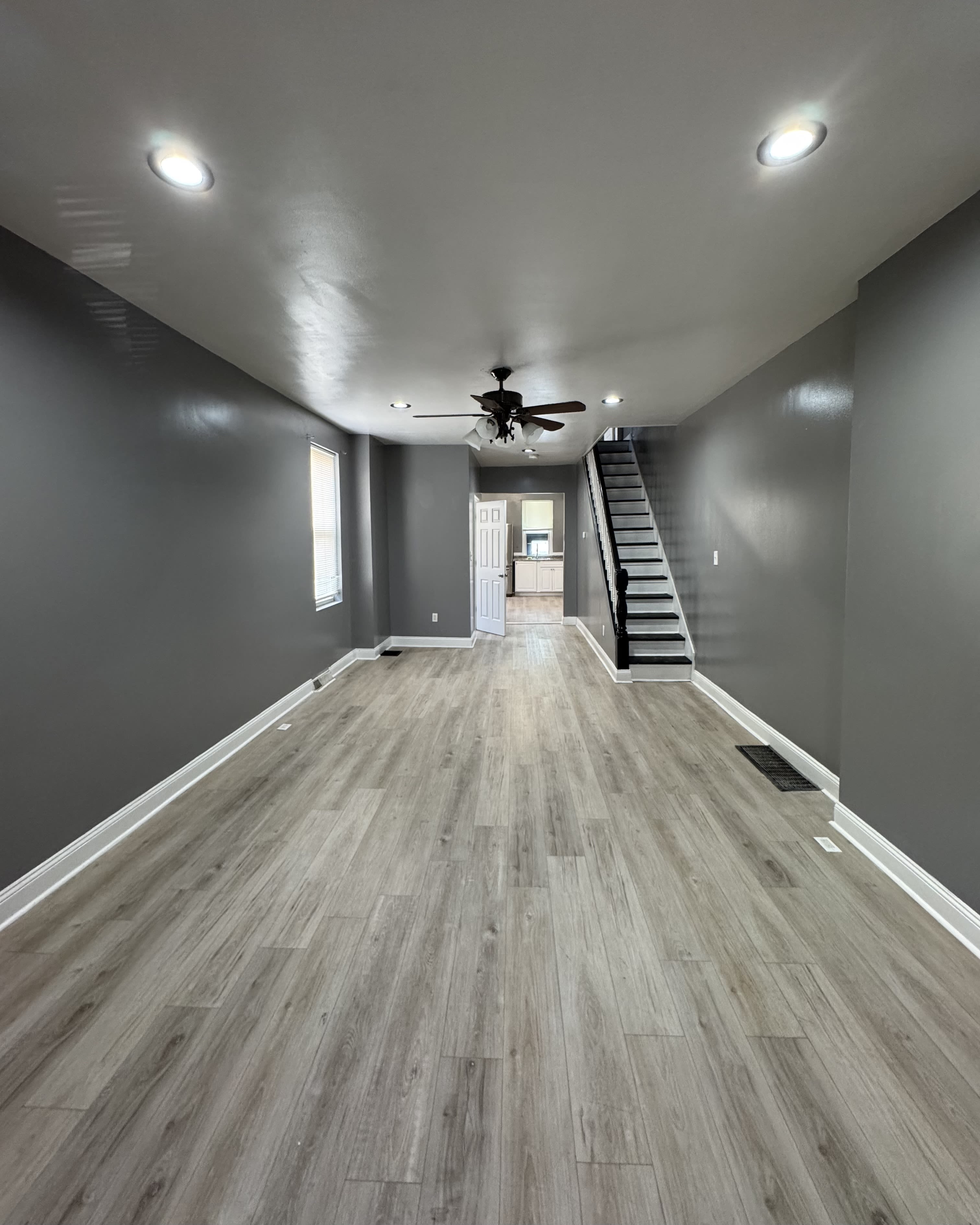 625 N Linwood Ave – photo 2