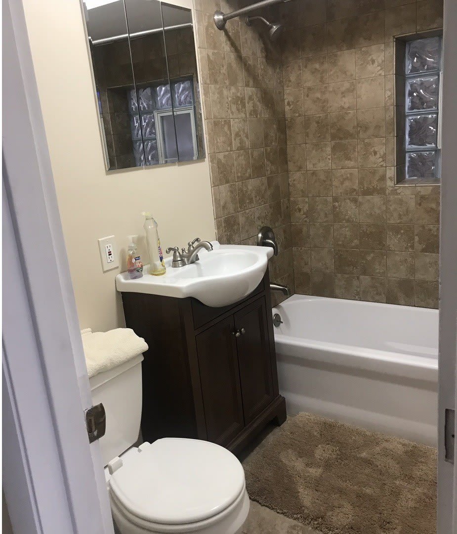 1217 W Grand Avenue – photo 4