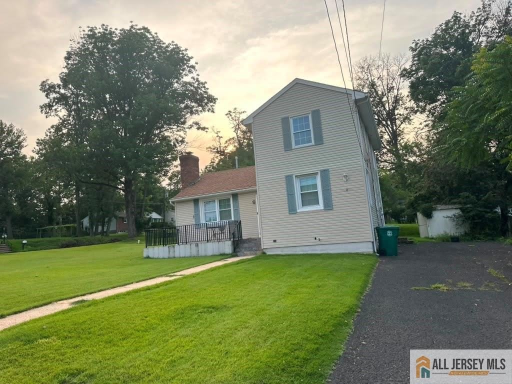 20 Tower Road – photo 1