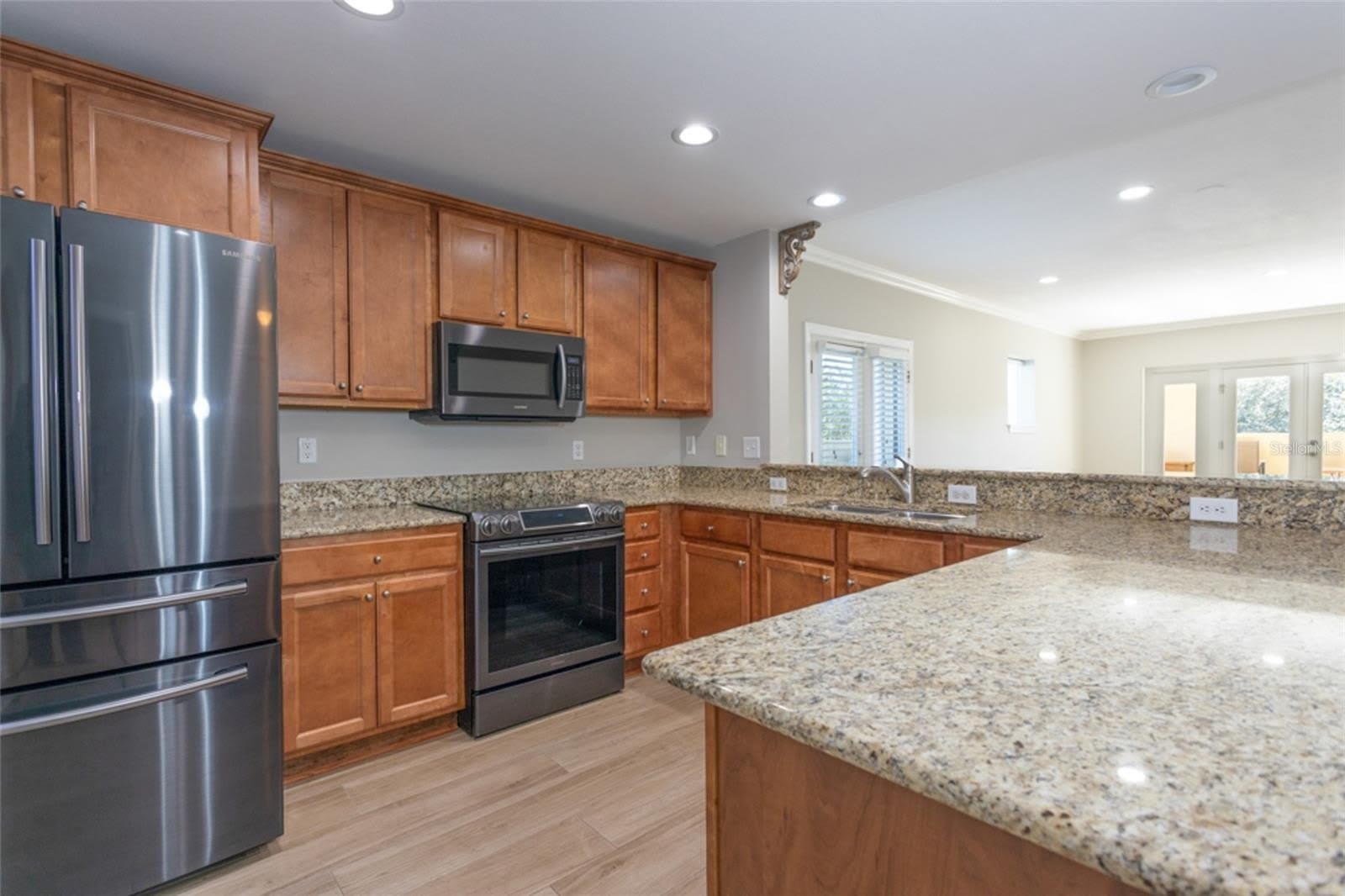 300 BELLA HARBOR Court – photo 4