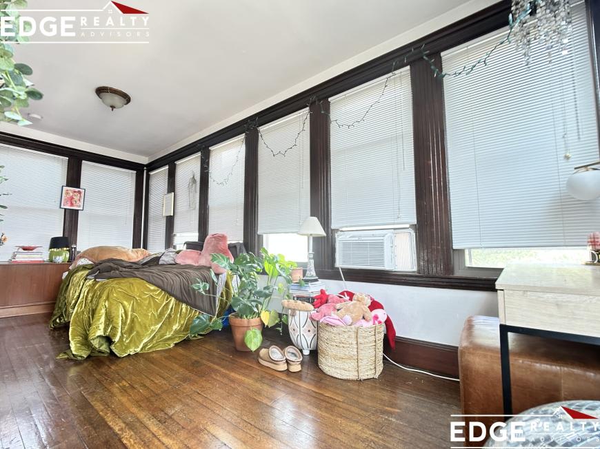 324 Faneuil St. – photo 5