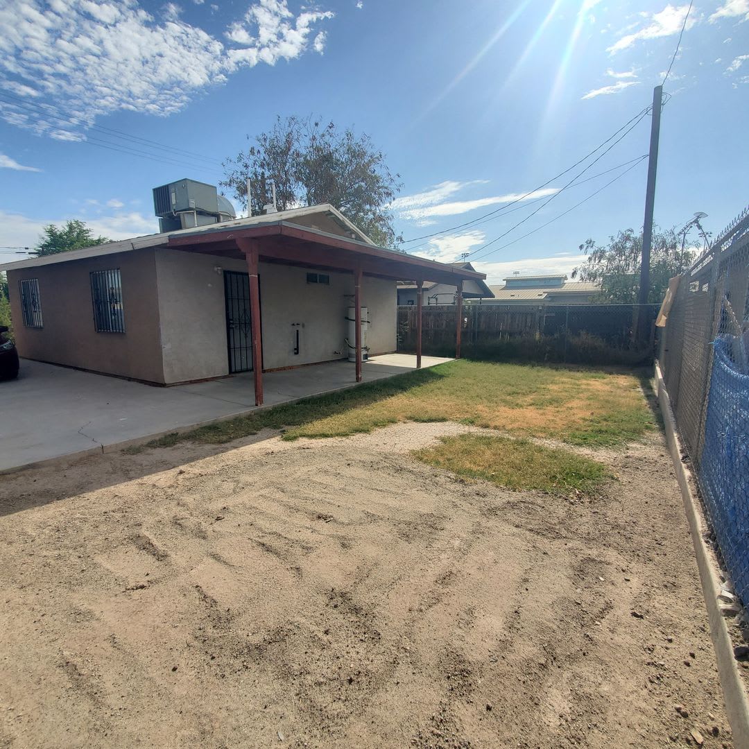 Cozy 2 BR in Brawley – photo 3