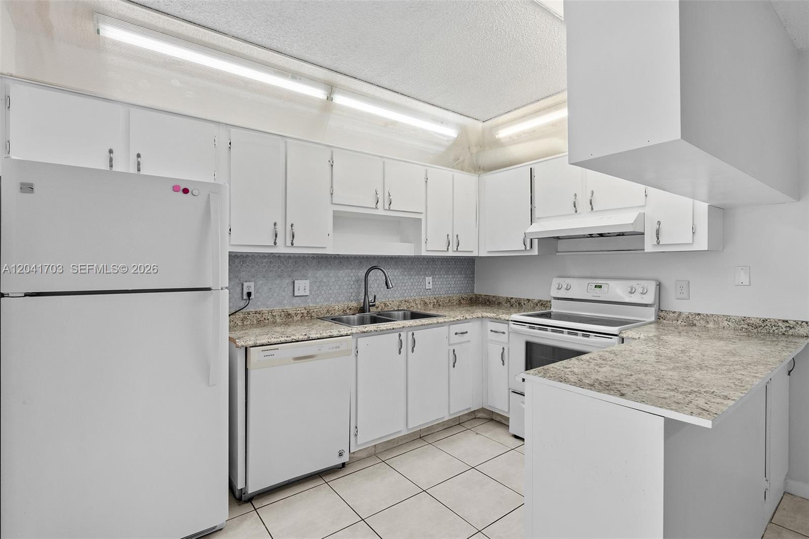 3118 Spanish Wells Drive – photo 4