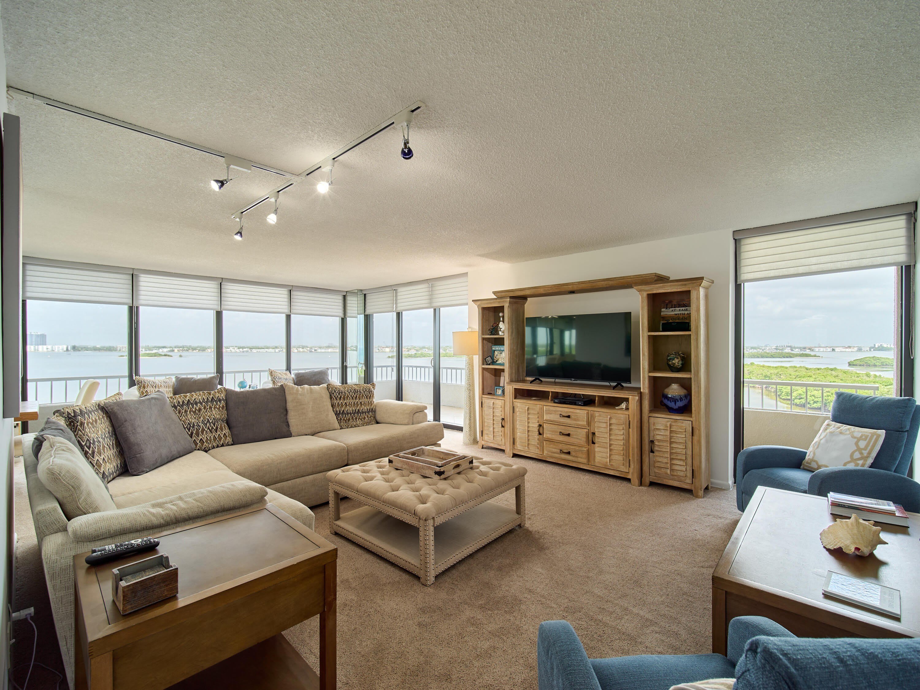 5550 N Ocean Drive – photo 4