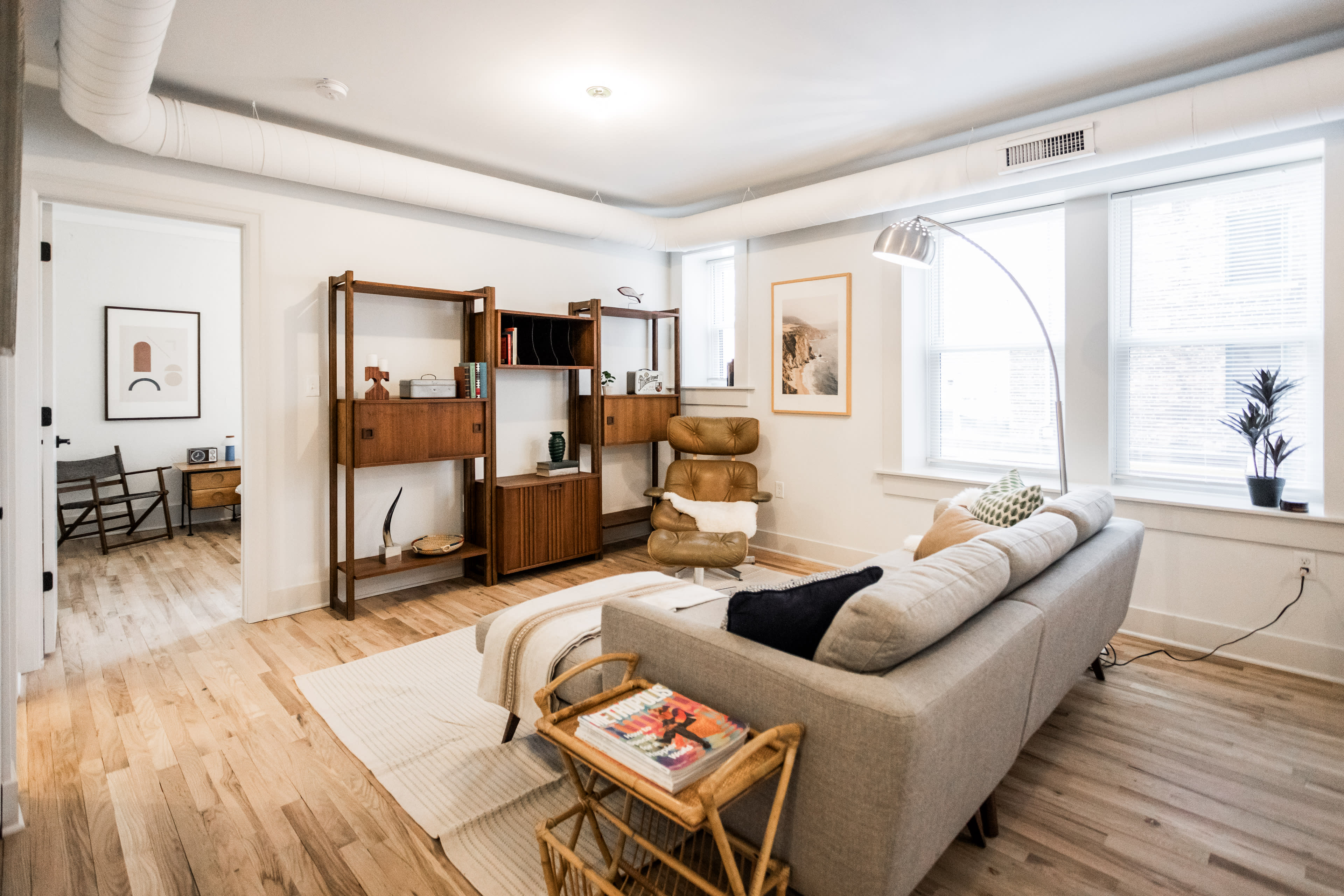 Stacey Ann Apartments – photo 2