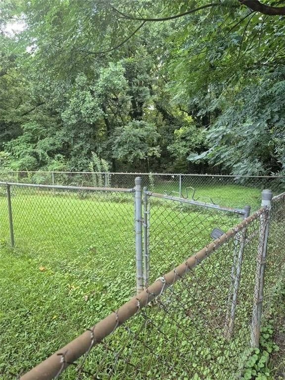 1995 Phillips Drive SE – photo 2