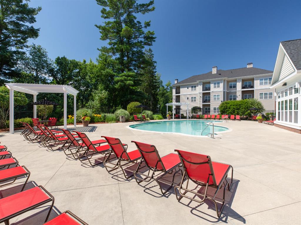 Edgewood Apartments – photo 4