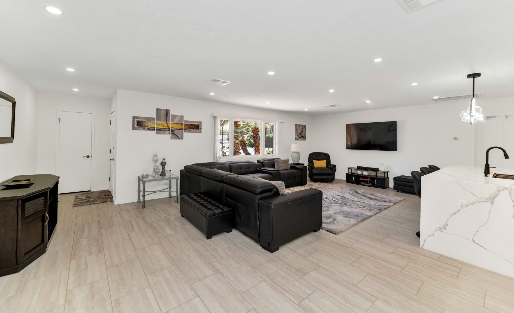 Rates Vary: $4,995 – photo 3