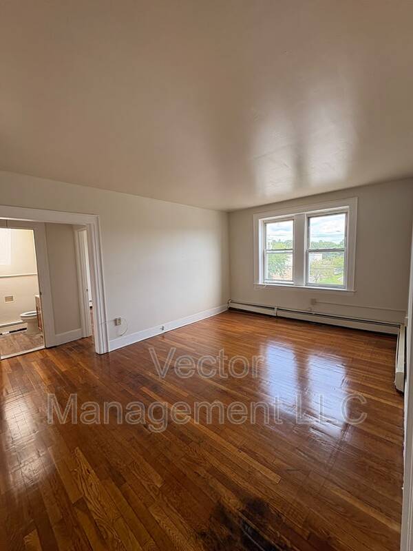 1160 Dixwell Avenue – photo 4