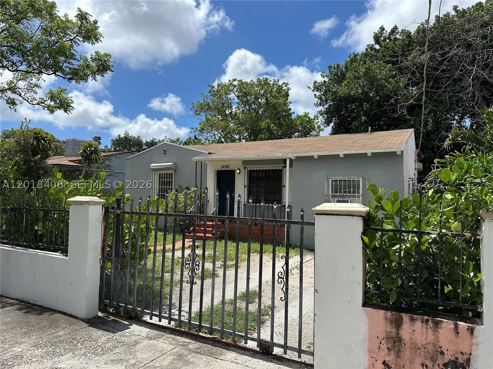 1446 Nw 27Th St – photo 1