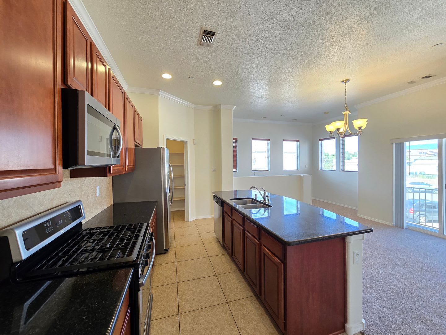 4512 Santa Elena Unit C – photo 5