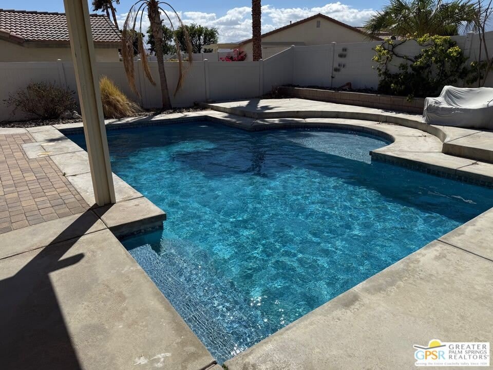 64224 Silver Star Ave – photo 2