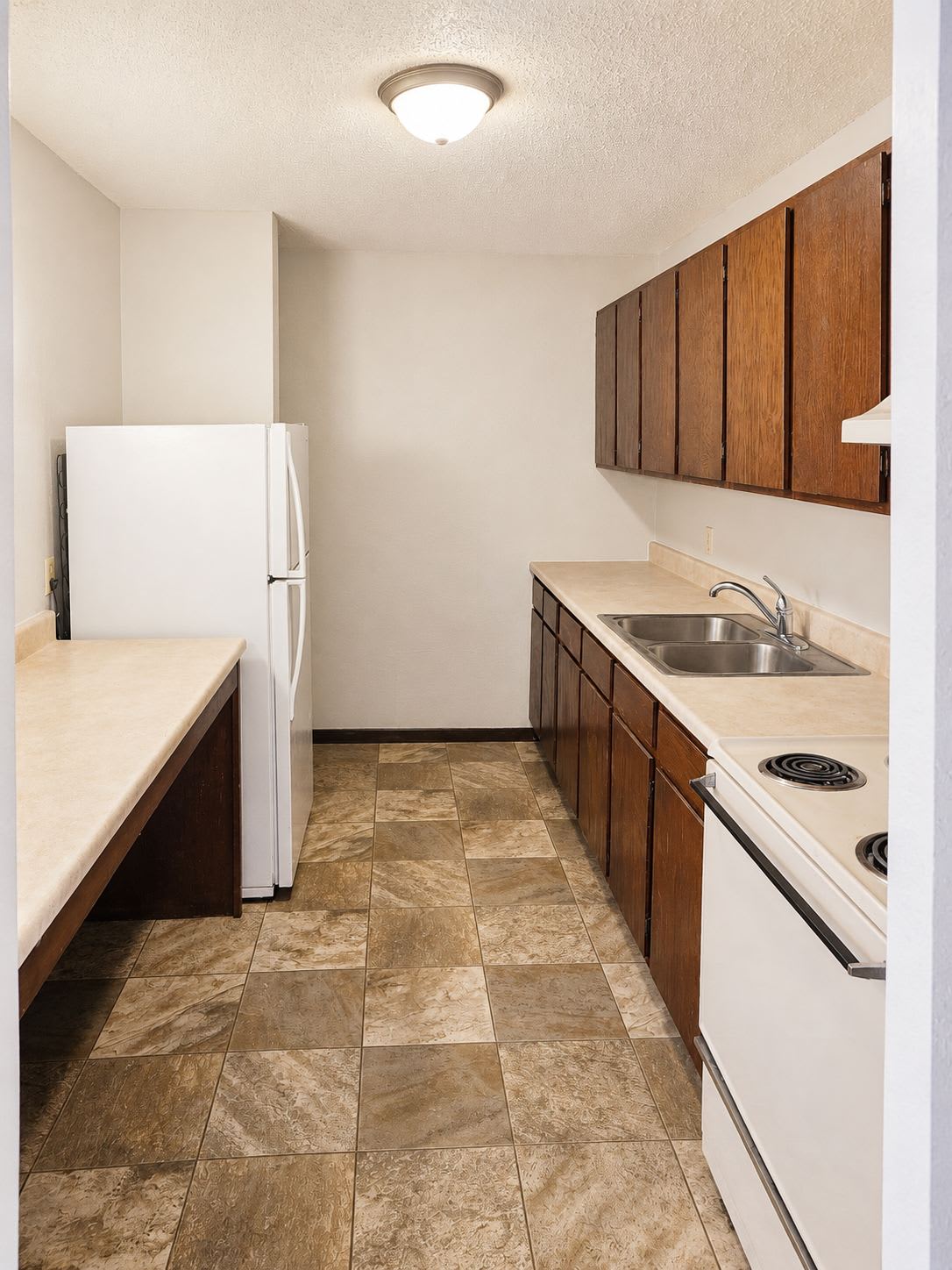 812 Hills Avenue – photo 3
