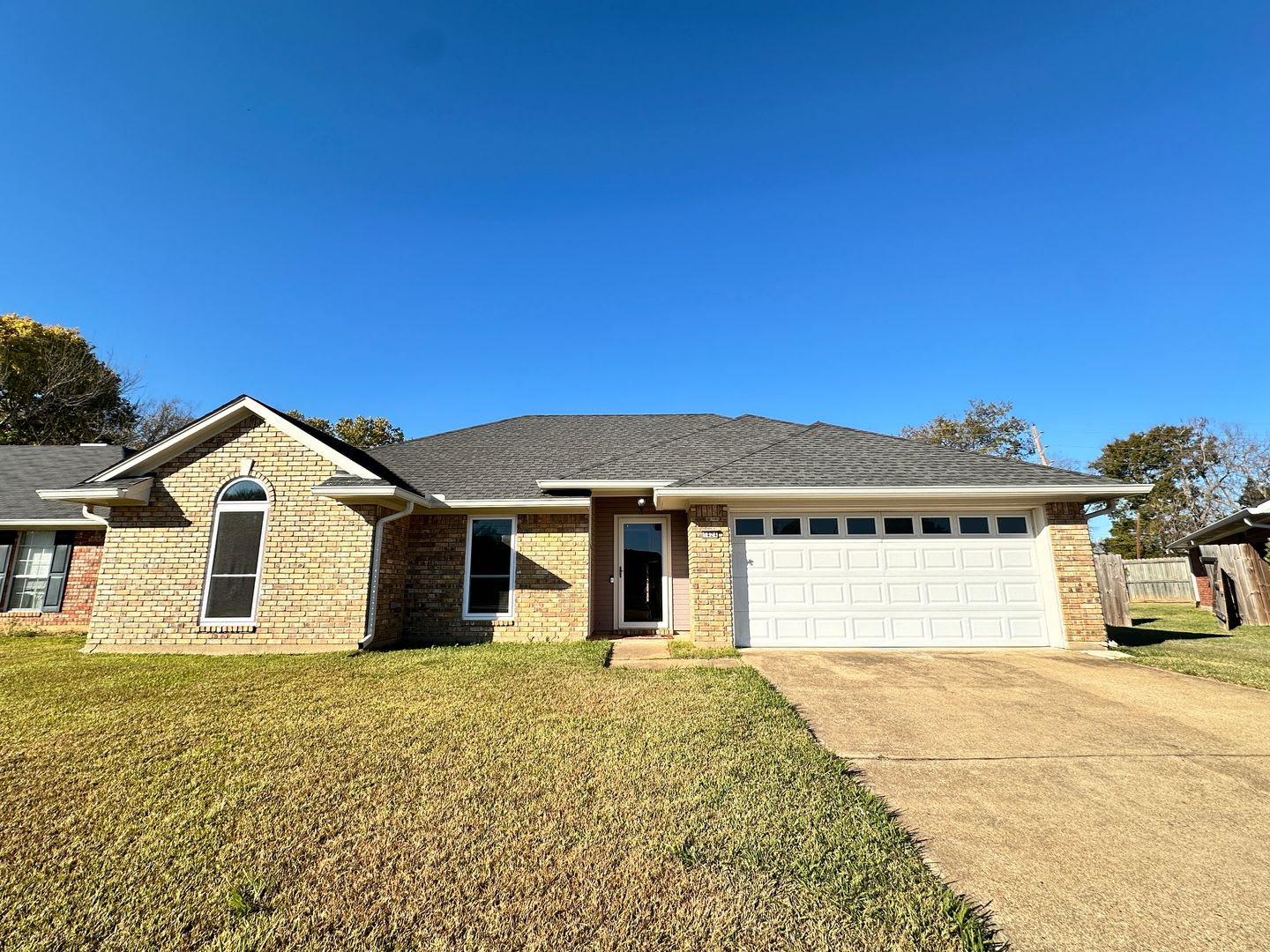 Close to Barksdale Air Force Base... – photo 1