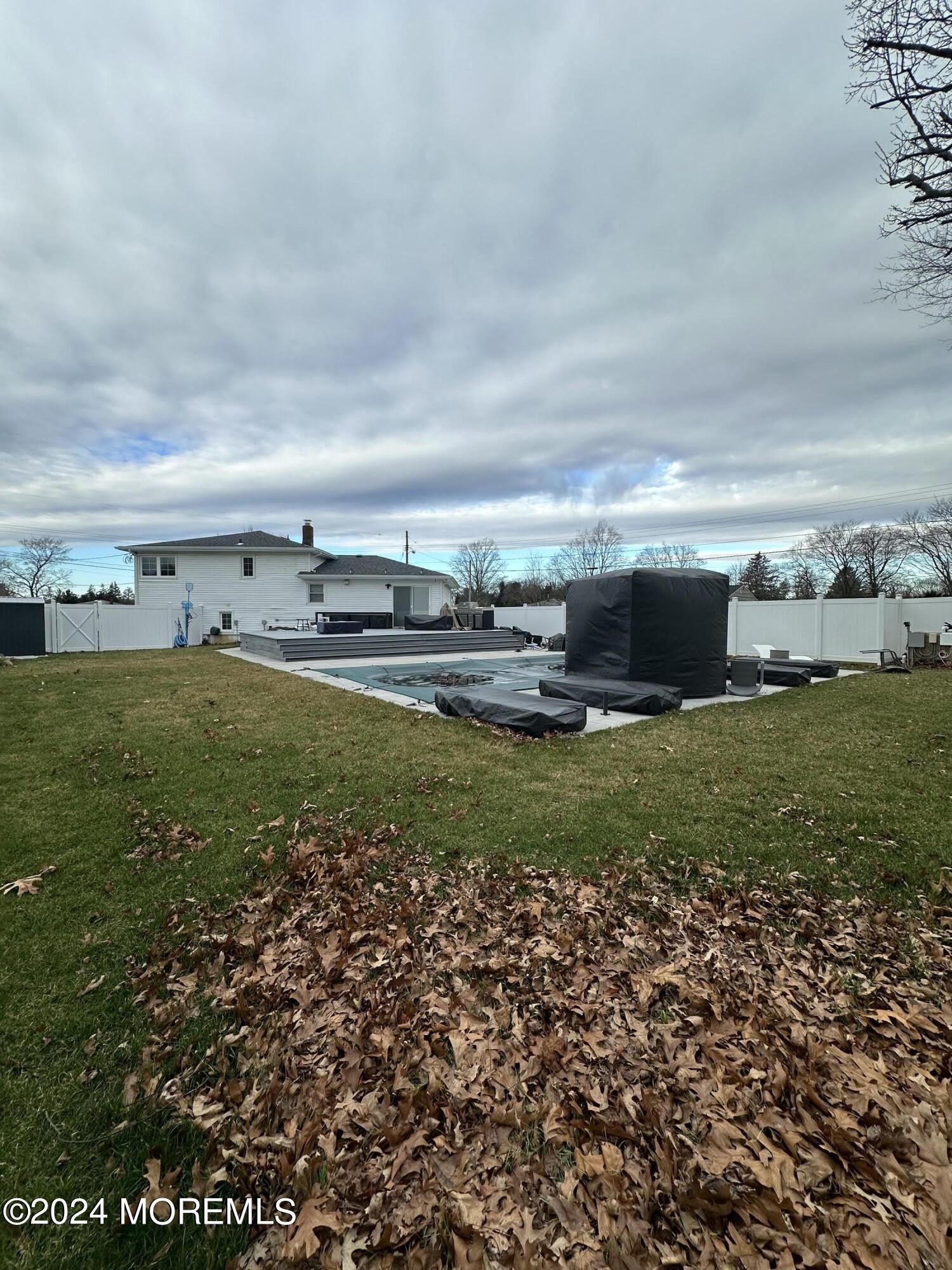 46 Hilltop Road – photo 5