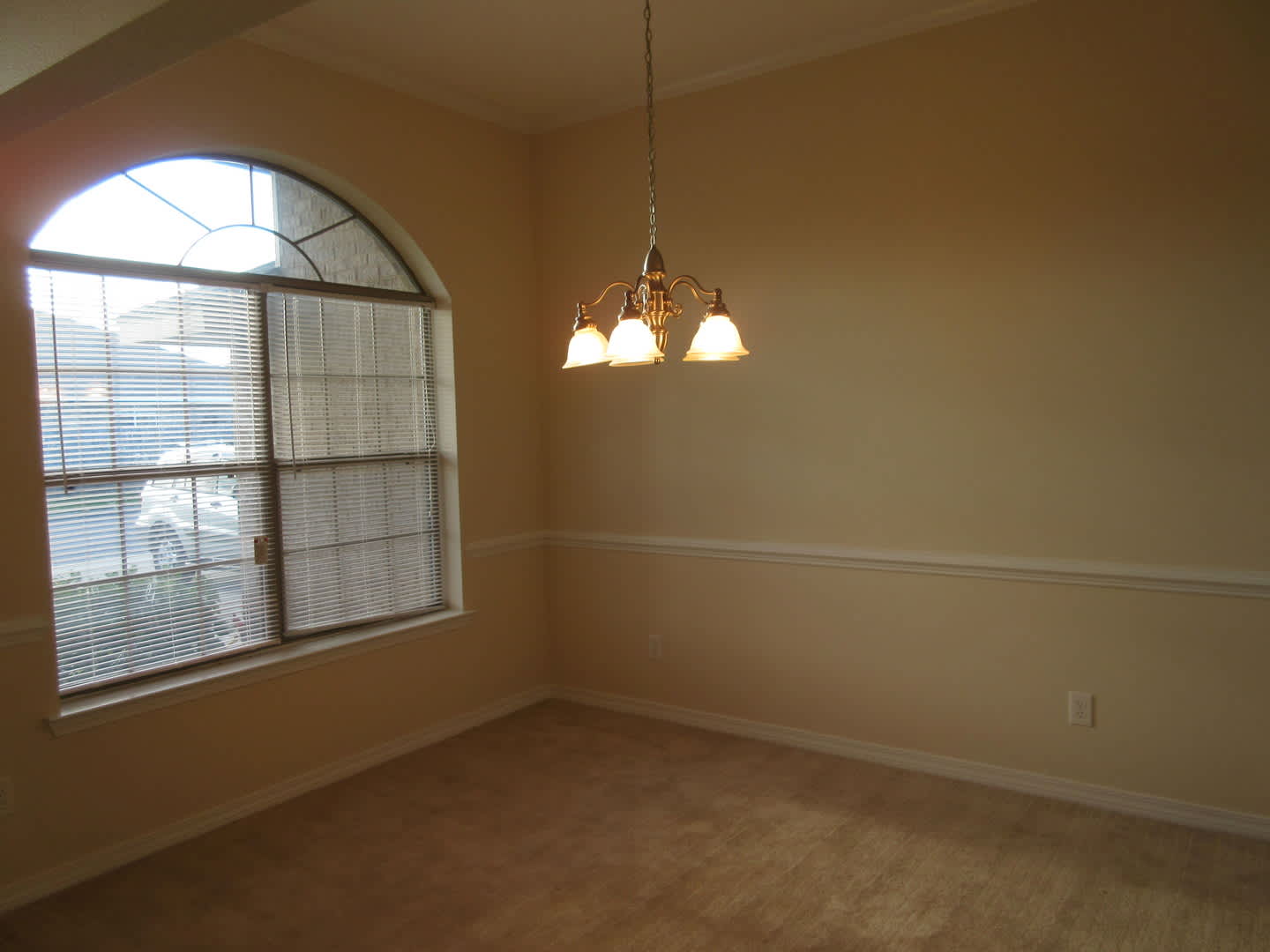 Beautiful 4BR/2BA home in North Central Pensacola. – photo 3