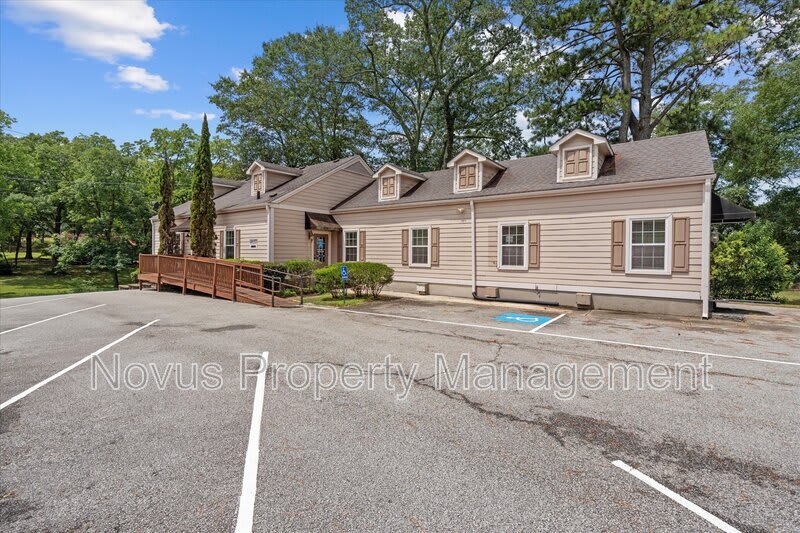 214 Maple Street – photo 1