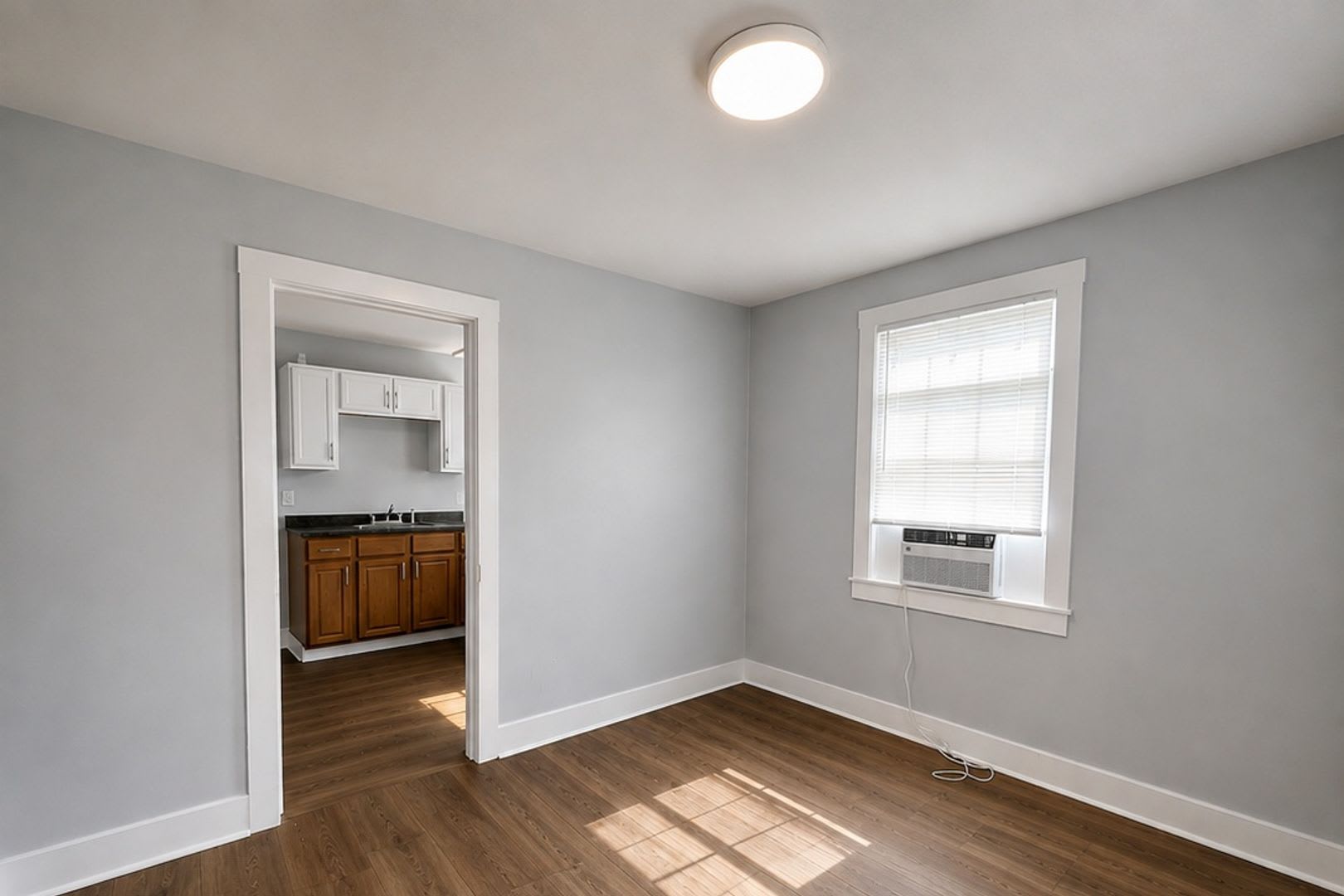 1105 Berry Street – photo 3
