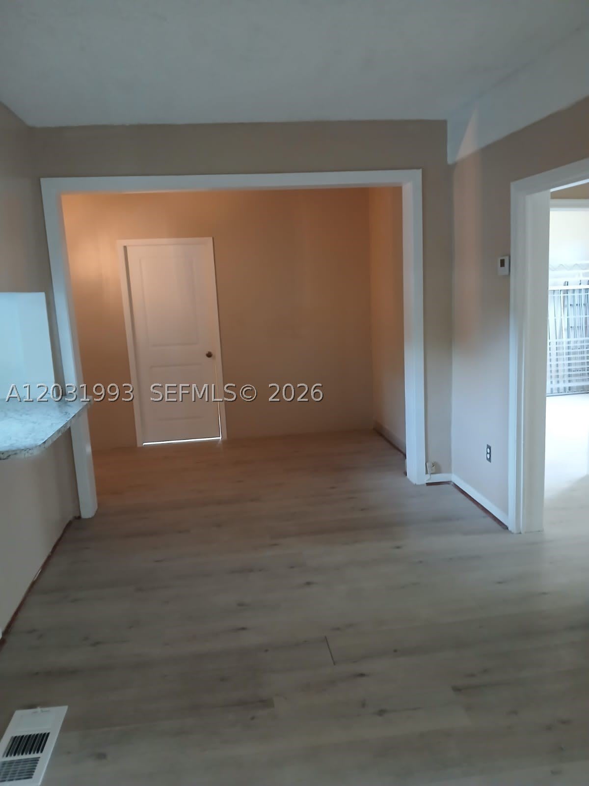 1400 Ne 148Th St – photo 1