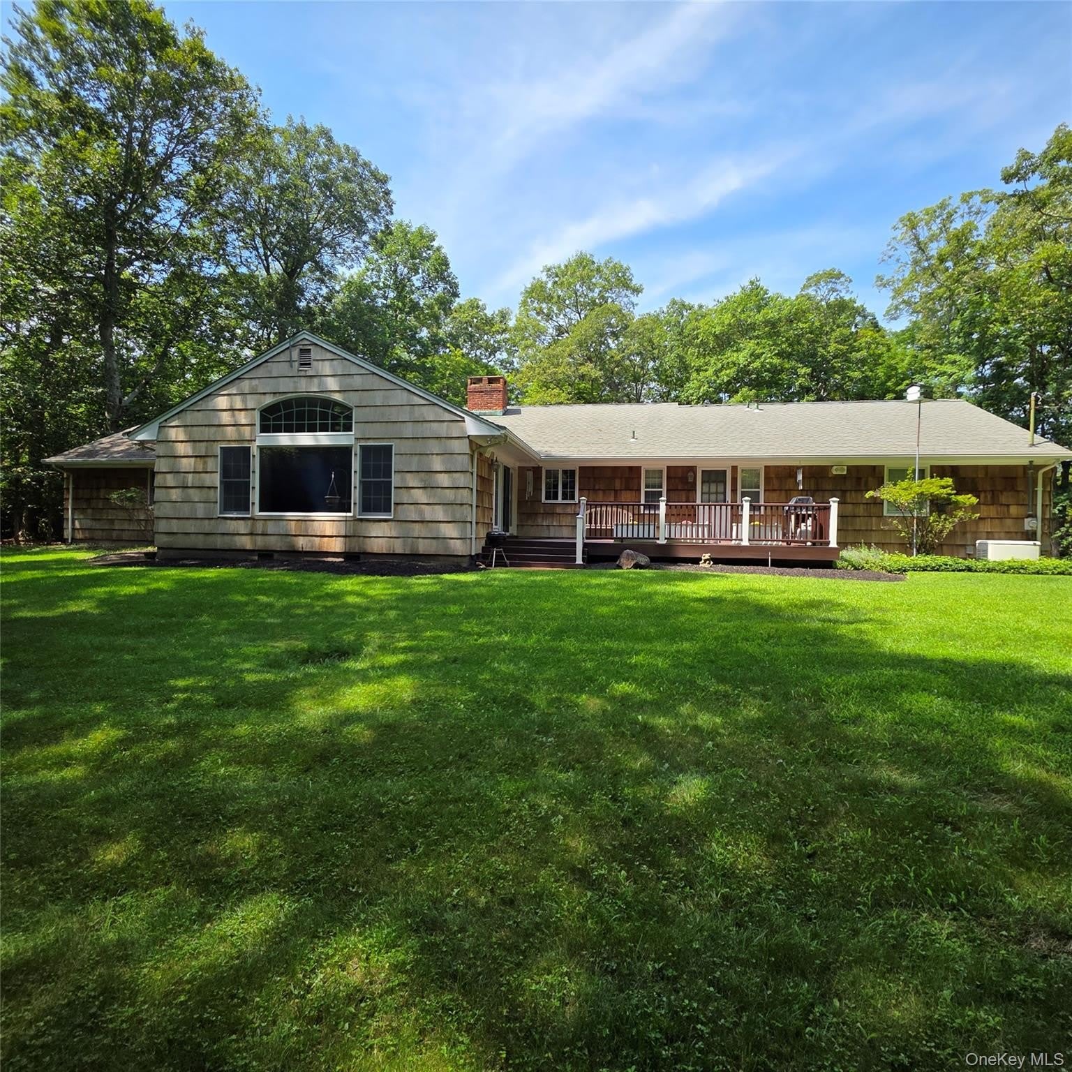 9 Cliff Road – photo 1