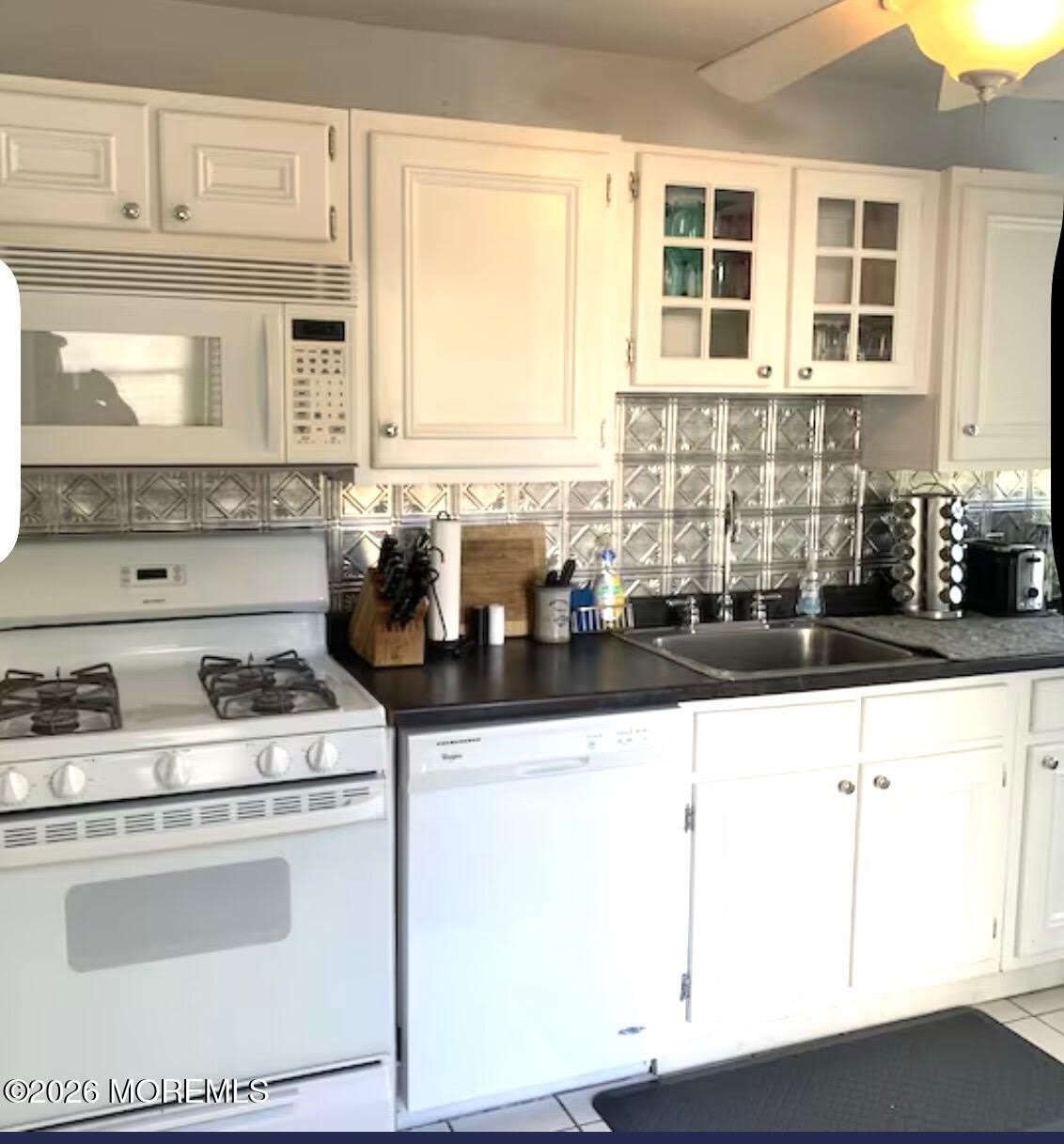 701 5th Avenue – photo 3