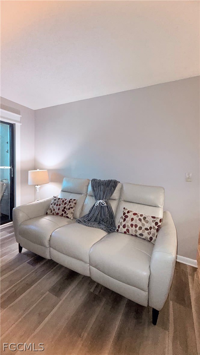 9540 Green Cypress Lane – photo 3