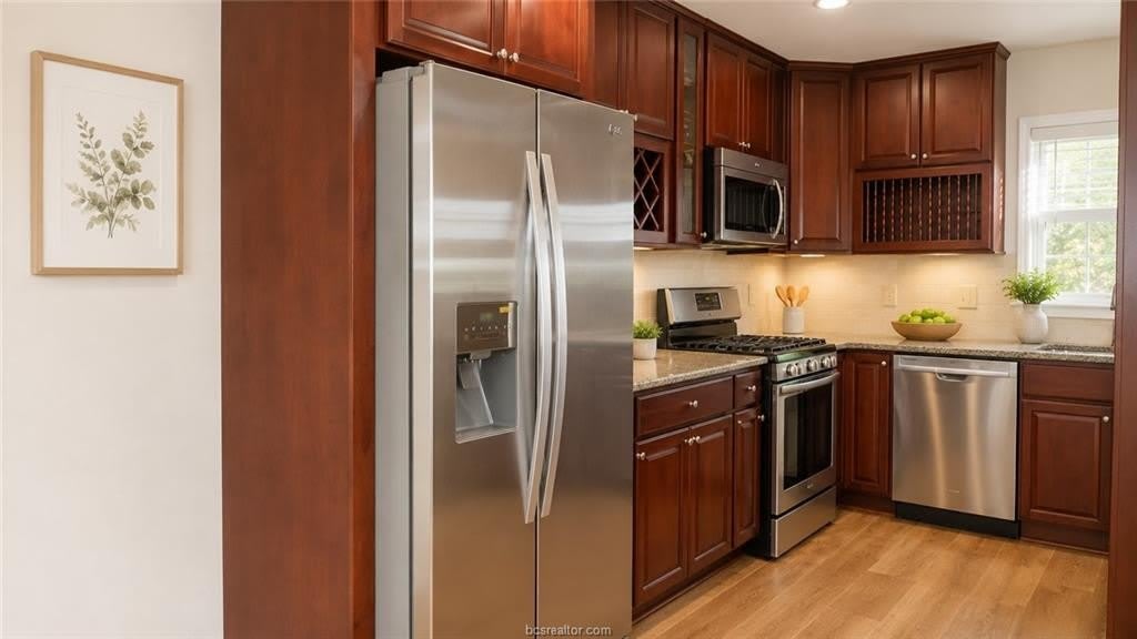 4660-B Raymond Stotzer – photo 2