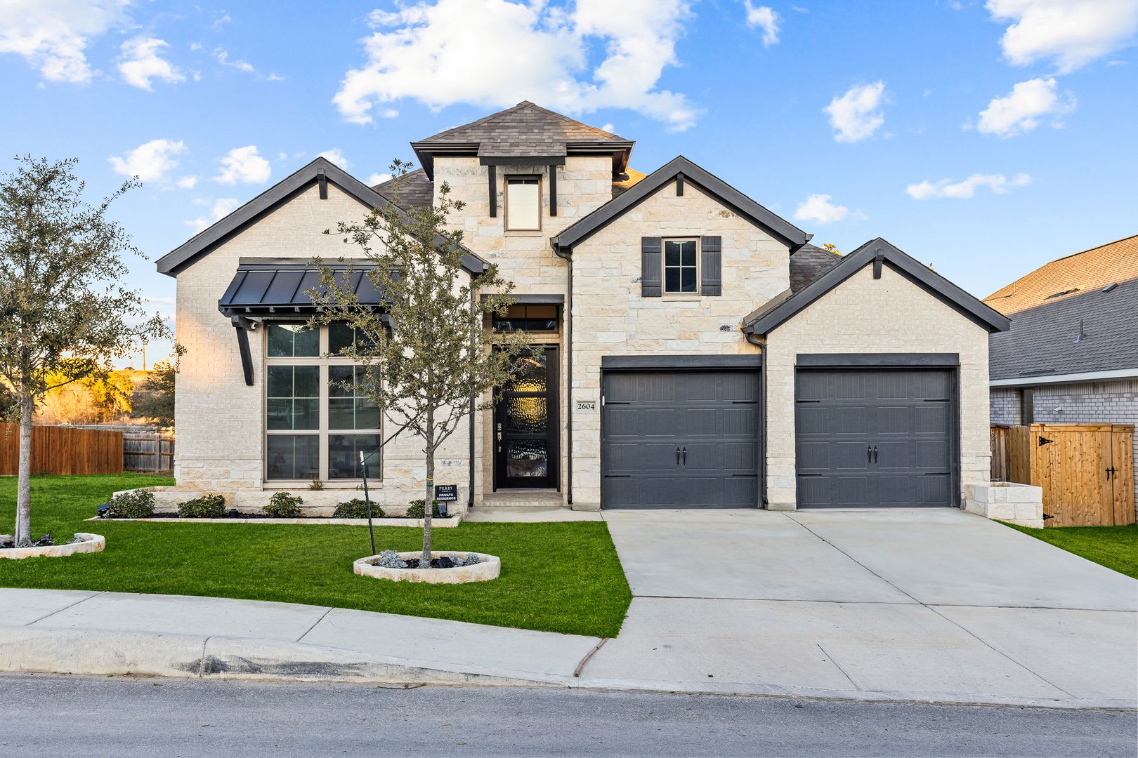 Elegant One Story Home With Modern Upgrades 4 Bed 3 Bath – photo 1