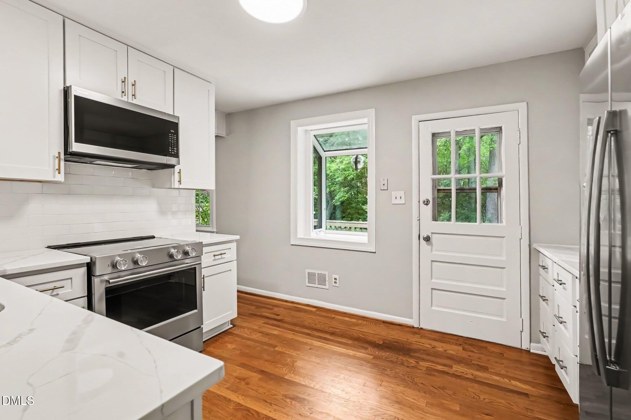 5001 Yadkin Drive – photo 4