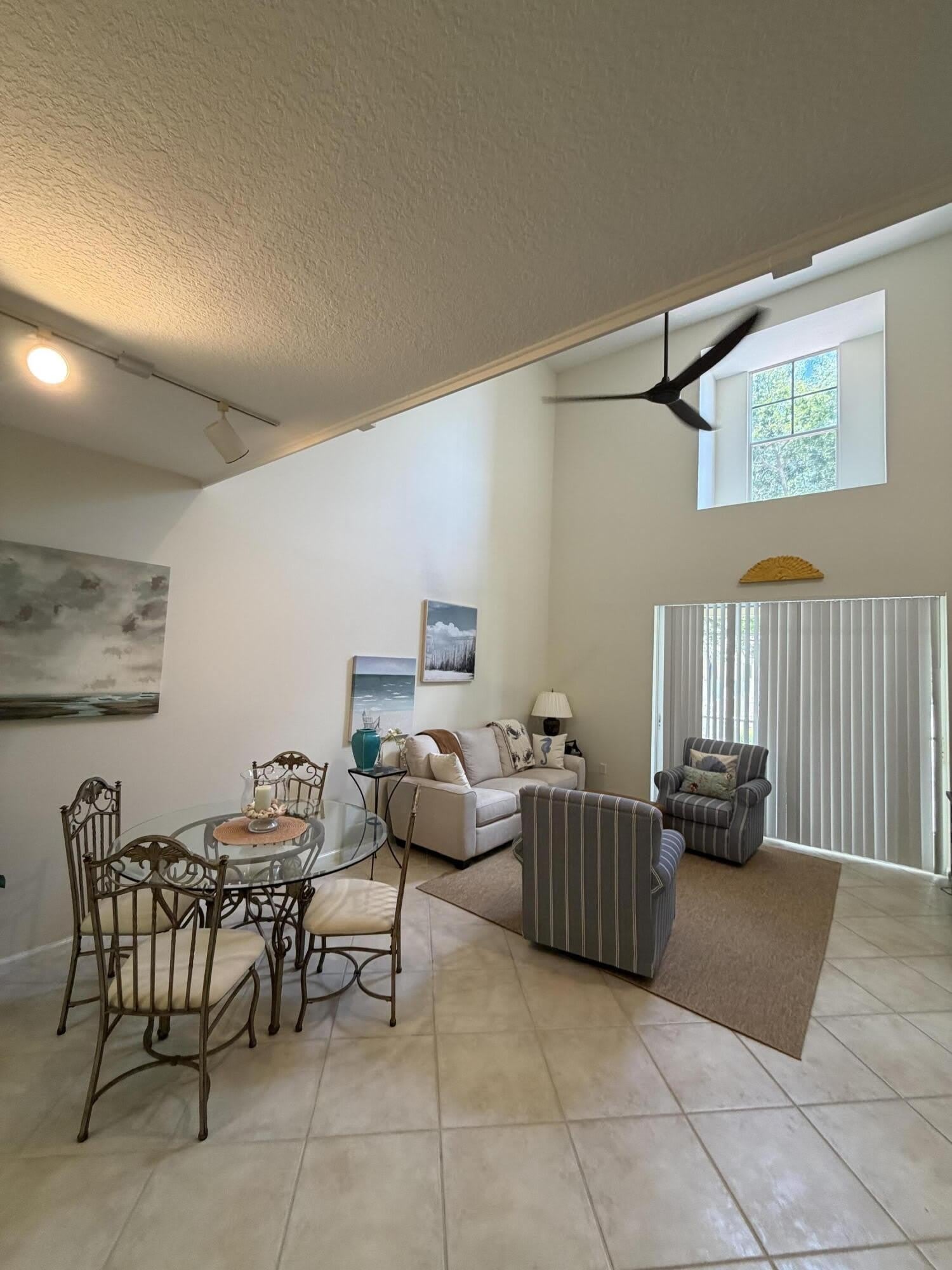 4823 CHANCELLOR Drive – photo 2