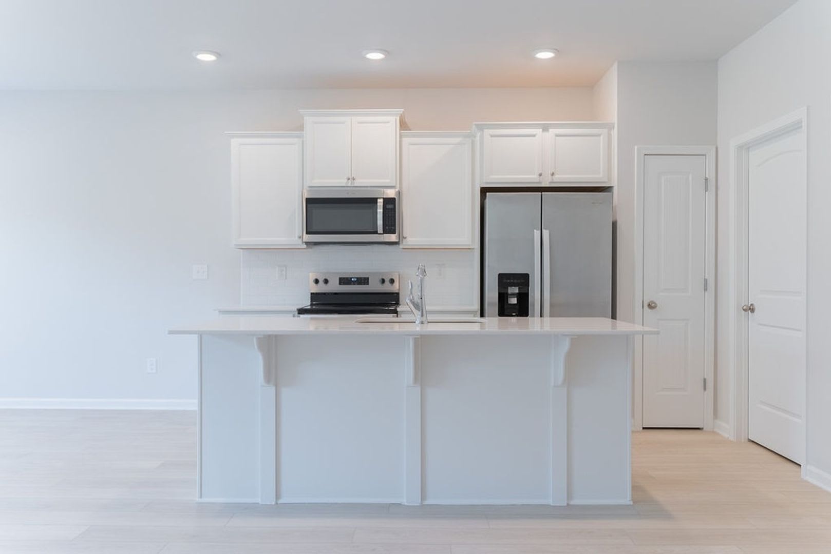 Modern Construction 3 Bedroom Townhome in Opelika – photo 3