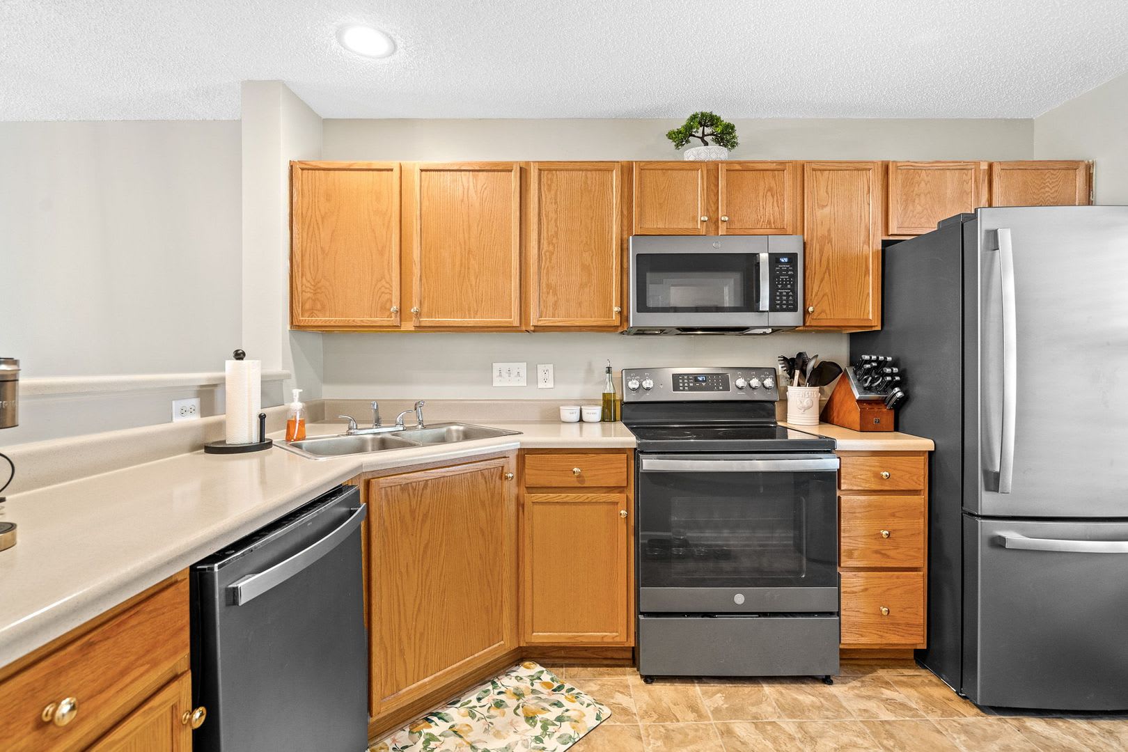 Live in Popular Ridge Creek! – photo 2