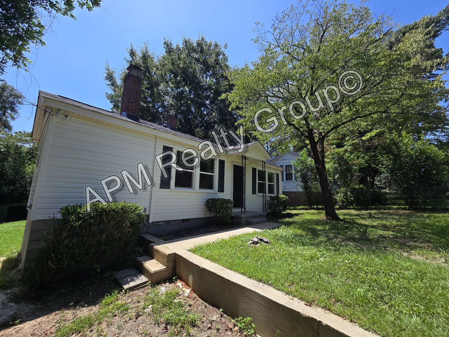 Renovated house near Columbia International University – photo 5